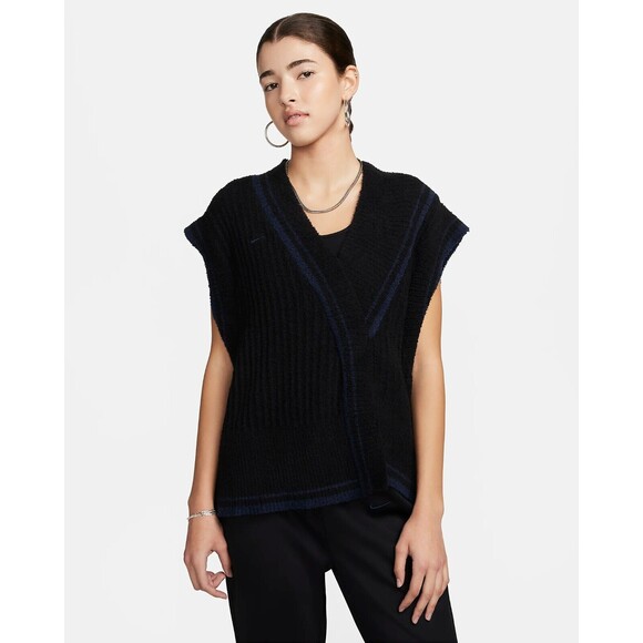 Nike Sweaters - Nike FN1886-010 Sweater Vest Women's Small Black Sportswear Collection Knit